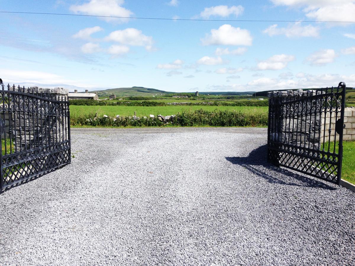 Wild Atlantic Breeze Guesthouse Doolin Exterior photo